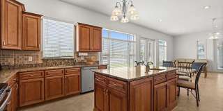 Stunning Waterfront Home - Treasure Island! 3bed| 2bath Gallery 16