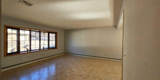 27 Whitaker Avenue Gallery 23