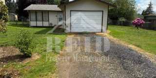 Tracyton Home! 2 Bedrooms with Large Fenced Yard Gallery 1
