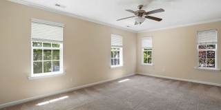 Beautiful  3 bedroom Townhome Living in Apex, NC Gallery 17