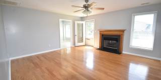 COMING SOON!! 4 Bedroom and 2 Bath Home (Pets Considered) Gallery 13