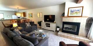 Winter Seasonal Rental- 213 Kestrel Lane Gallery 7