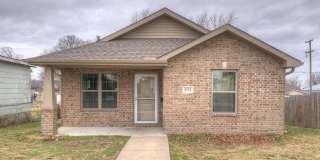 2122 Annie Baxter Avenue Gallery 1