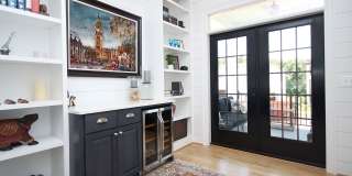 Beautiful, Custom-Built Lochlyn Hill Home Gallery 20