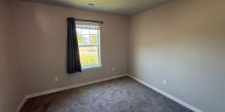 Beautiful 3 Bedroom, 2 Bath Home Near Lake Lowell Gallery 15