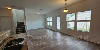 1404 Henry David Court Gallery 9