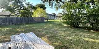 1611 Cloverdale Court Gallery 8