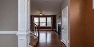 Gorgeous LARGE Family Home! Gallery 9