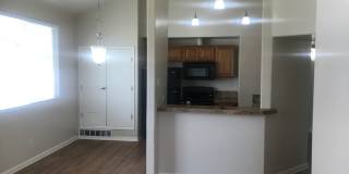 Fantastic 2nd floor condo - 2 bedroom, 2 bath, 1 car garage! Gallery 6