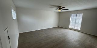 811 Avenida De Leon Gallery 9