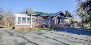 589 Westwood Avenue Gallery 2