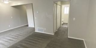 River Walk Apartments Gallery 111