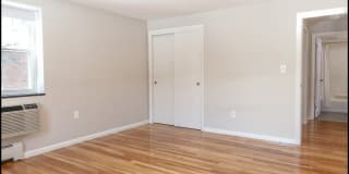 Mill Street Gardens Gallery 2