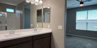 Beautiful Newer 4 Bedroom 3 Bathroom Anthem at Merrill Ranch Home! Gallery 20