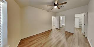 Welcome to Brand New Masonwood featuring this 3 Bedroom 2 Bath 2 Car Garage Duplex in a Great location close to the Broadway Extension and only 8 minutes from downtown OKC Gallery 13