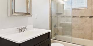 Crossroads Gardens Apartments Gallery 9