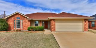 3/2/2 near Golf Course! Gallery 39