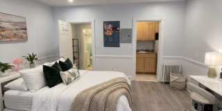 Charming Back Bay Studio on Beacon Street! Charming Back Bay Studio on Beacon Street! Gallery 3