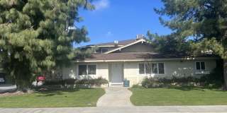 5908 Stockdale Highway - 4 Gallery 1