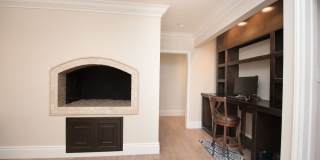 Private Newport Beach Cul-de-Sac Home Gallery 27