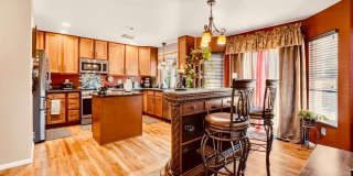 Charming 3BR House in Aurora Charming 3BR House in Aurora Gallery 17