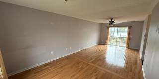 Three Bedroom, Single Family Home Located in Springfield's Pine Point Neighborhood! Gallery 12