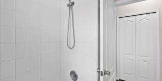 8871 CANOPY OAKS Drive Gallery 25