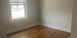 2313 East 40th Street Gallery 4