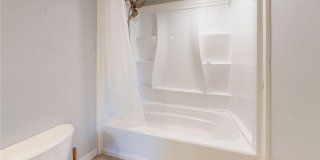 1803 Juniper Street Gallery 1