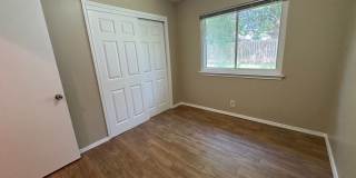 NORTHWEST  |  EXCELLENT LOCATION  |  FRESH PAINT INSIDE & OUTSIDE (July 2026)  |  SINGLE STORY  |  SHED Gallery 31