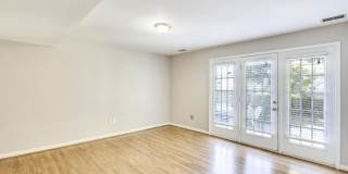 FENCED IN YARD!!!  Beautiful 4/3 UPDATED SF Home in Gaithersburg Gallery 22