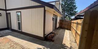 405 Sundance Lane - 1 Gallery 13