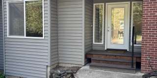 351 Northwest Meadows Drive Gallery 1