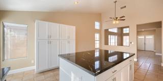 Beautifully Updated 3 Bedroom Home with Designer Kitchen & Cozy Fireplace Gallery 11