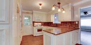 1809 S Elm Avenue Gallery 2