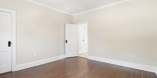 73 NEWMAN AVE Gallery 8