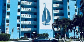 2711 1st Street unit: 102 Gallery 1