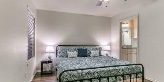 Modern 3BR/2BA Duplex | All Utilities Included | Downtown Edmond Gallery 18