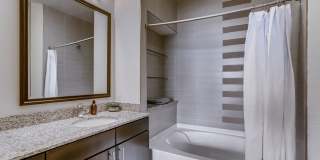 Centre Court Apartments Gallery 17