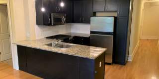 600 West Meadow Gallery 11