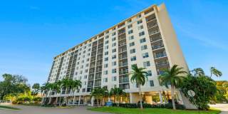 Wilton Tower Gallery 21