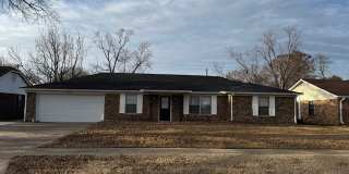 812 Melody Lane Gallery 1