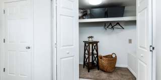 Foxridge Apartment Homes Gallery 99