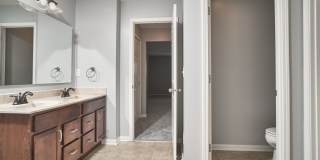 4BDRM, 3.5BA w/Fenced Yard in Sedona Woods! $2900/mo Gallery 55