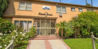 6201 Fountain Ave. Gallery 14