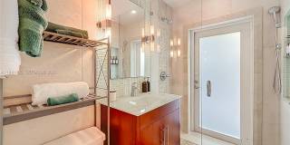 1419 NE 4th Ct Gallery 26