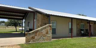 Luxury Furnished Country Home Near Crawford with All Utilities Included! Gallery 1
