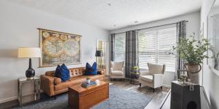 Luxe at the Highlands Gallery 22