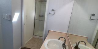 Beautiful eastside location Beautiful eastside location Gallery 35