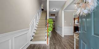 77 Lakeshore Parkway Gallery 3